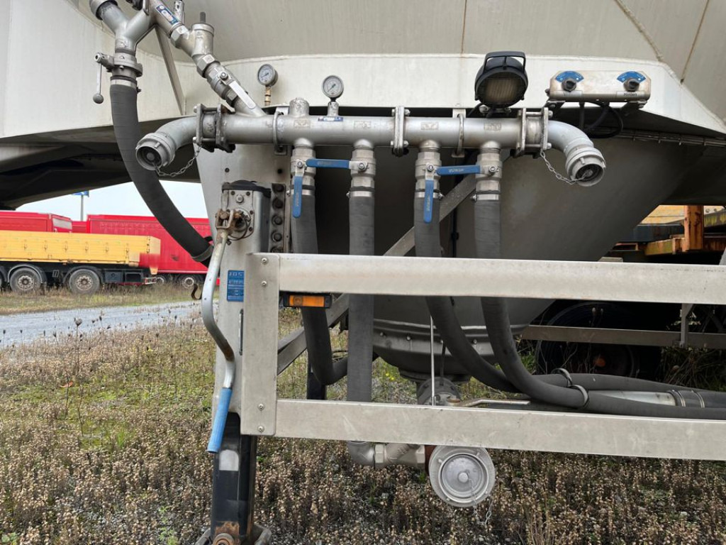 Siloauflieger FELDBINDER FELDBINDER Silo für Staub und Rieselgüter Auflieger EUT 40.3 Zement 40m³, Lenkachse: das Bild 6 Siloauflieger FELDBINDER FELDBINDER Silo für Staub und Rieselgüter Auflieger EUT 40.3 Zement 40m³, Lenkachse: das Bild 6