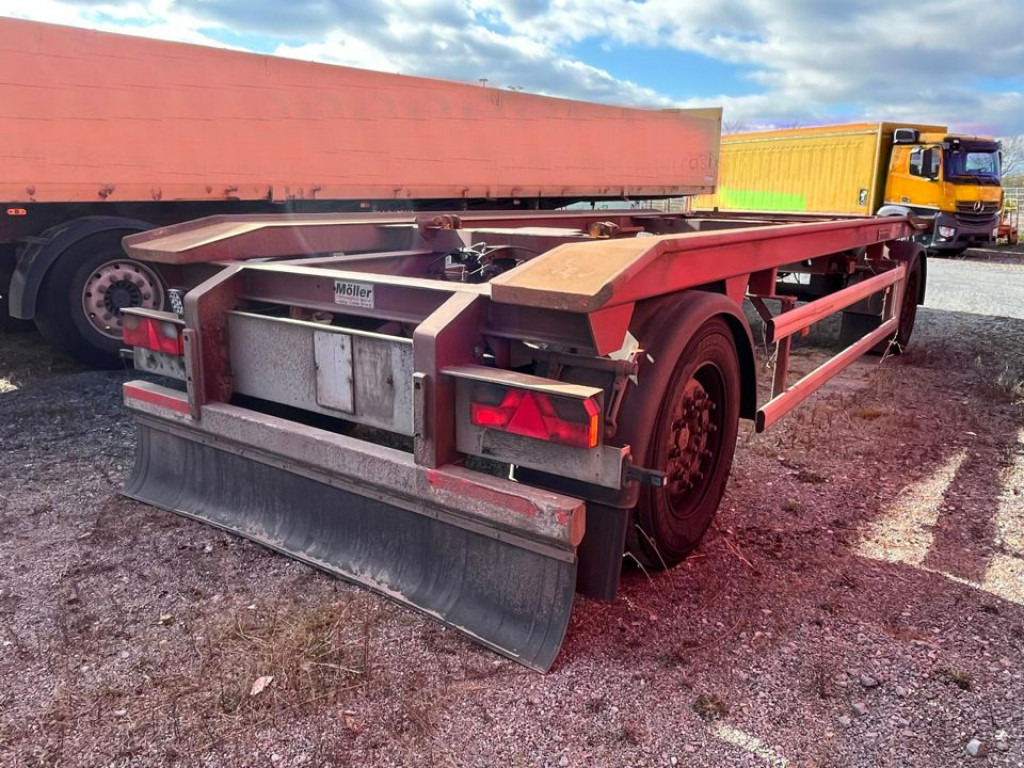 HUEFFERMANN 2-achs Abrollanhänger HAR 18.70 Containeranhänger Außenrollenanhg. - Abrollanhänger/ Absetzanhänger: das Bild 5 HUEFFERMANN 2-achs Abrollanhänger HAR 18.70 Containeranhänger Außenrollenanhg. - Abrollanhänger/ Absetzanhänger: das Bild 5