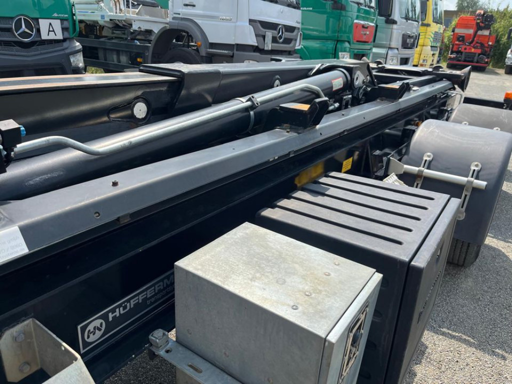 HUEFFERMANN 2-achs Abrollanhänger HTA 16.62 Containeranhänger - Abrollanhänger/ Absetzanhänger: das Bild 3 HUEFFERMANN 2-achs Abrollanhänger HTA 16.62 Containeranhänger - Abrollanhänger/ Absetzanhänger: das Bild 3