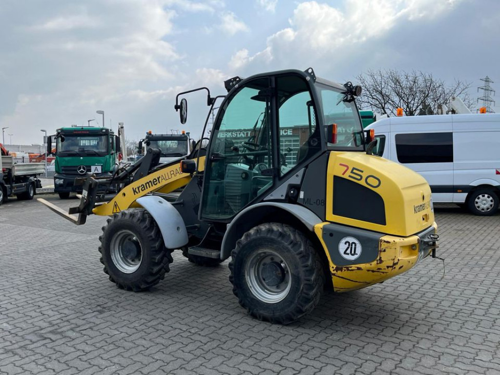 KRAMER WERKE KRAMER WERKE Radlader Radlader 750 Allrad Klappschaufel+Gabel - Radlader: das Bild 4 KRAMER WERKE KRAMER WERKE Radlader Radlader 750 Allrad Klappschaufel+Gabel - Radlader: das Bild 4