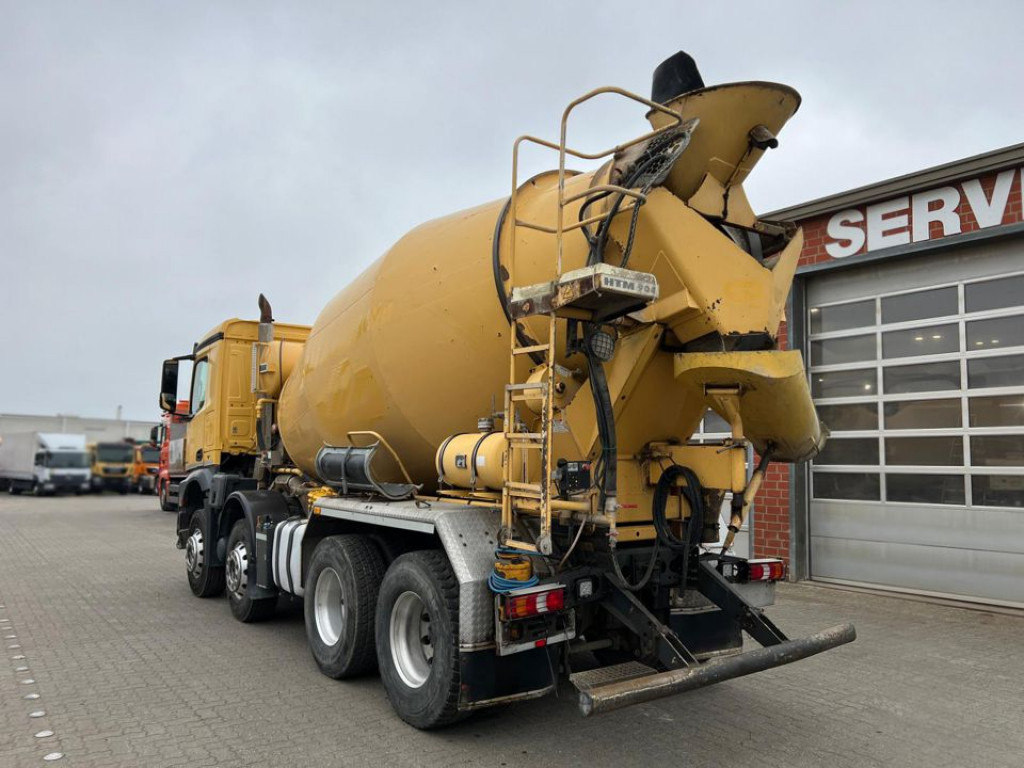 MERCEDES-BENZ Arocs 3240 B 8x4 Betonmischer Deutsch Top Liebherr - LKW: das Bild 3 MERCEDES-BENZ Arocs 3240 B 8x4 Betonmischer Deutsch Top Liebherr - LKW: das Bild 3