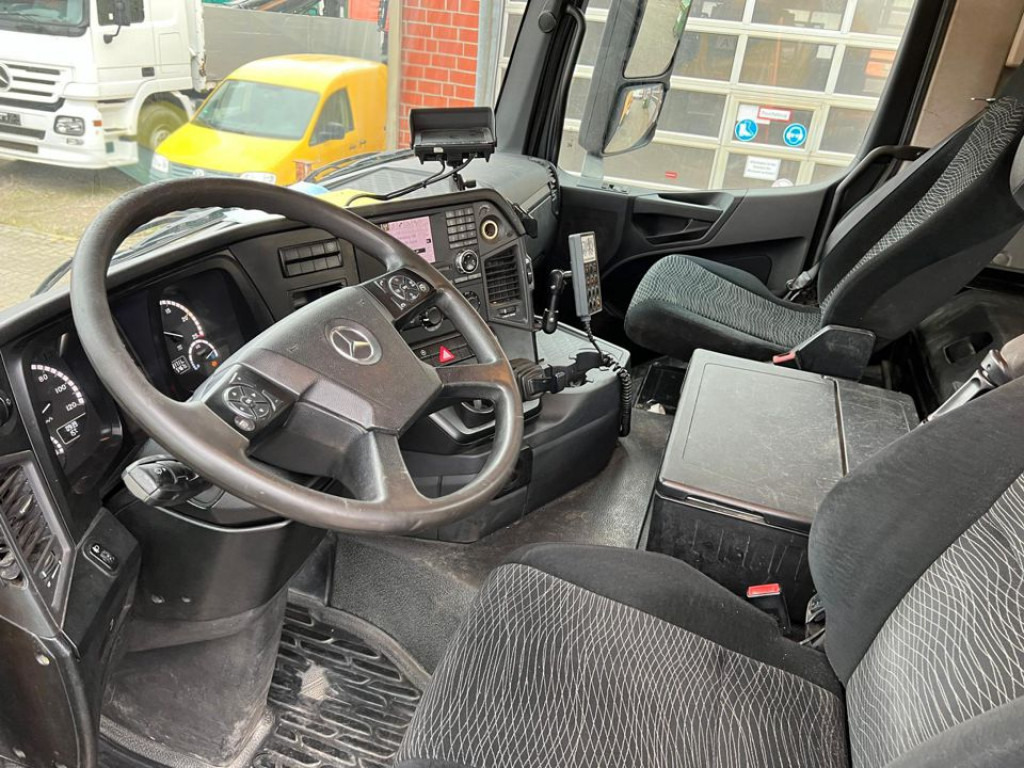 MERCEDES-BENZ Arocs 3240 B 8x4 Betonmischer Deutsch Top Liebherr - LKW: das Bild 5 MERCEDES-BENZ Arocs 3240 B 8x4 Betonmischer Deutsch Top Liebherr - LKW: das Bild 5