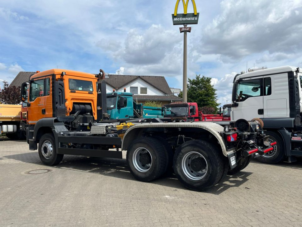 MAN MAN TG-S Abrollkipper 26.460 6x4 BB kurzer Radstand - Abrollkipper: das Bild 3 MAN MAN TG-S Abrollkipper 26.460 6x4 BB kurzer Radstand - Abrollkipper: das Bild 3