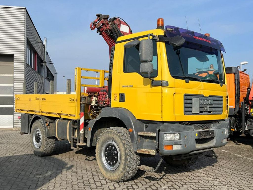 MAN TG-M 18.280 4x4 Pritsche Kran Singelreifen Funkf - Autokran, Pritsche LKW: das Bild 2 MAN TG-M 18.280 4x4 Pritsche Kran Singelreifen Funkf - Autokran, Pritsche LKW: das Bild 2