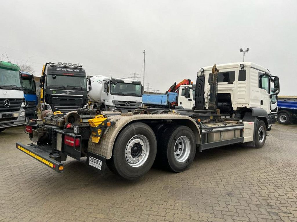 MAN TG-S 26.460 6x2-2 BL Abrollkipper Meiller, Funk - Abrollkipper: das Bild 4 MAN TG-S 26.460 6x2-2 BL Abrollkipper Meiller, Funk - Abrollkipper: das Bild 4
