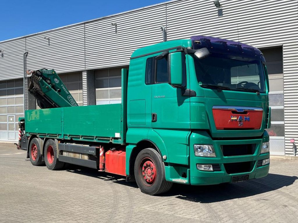 MAN TG-X 26.440 6x2-2 BL Pritsche Heckkran Fassi 360 - Pritsche LKW, Autokran: das Bild 2 MAN TG-X 26.440 6x2-2 BL Pritsche Heckkran Fassi 360 - Pritsche LKW, Autokran: das Bild 2