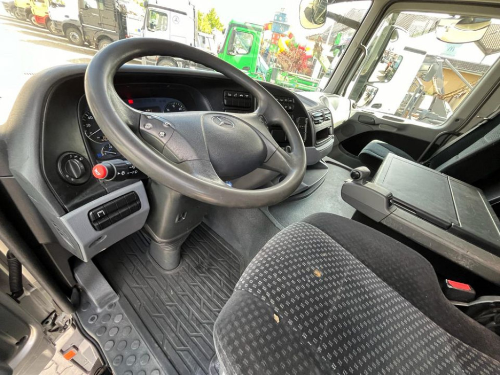 Pritsche LKW, Autokran MERCEDES-BENZ Mercedes-Benz Actros Pritsche Heckkran 2546 L 6x2  Hiab 288 6xhyd: das Bild 7