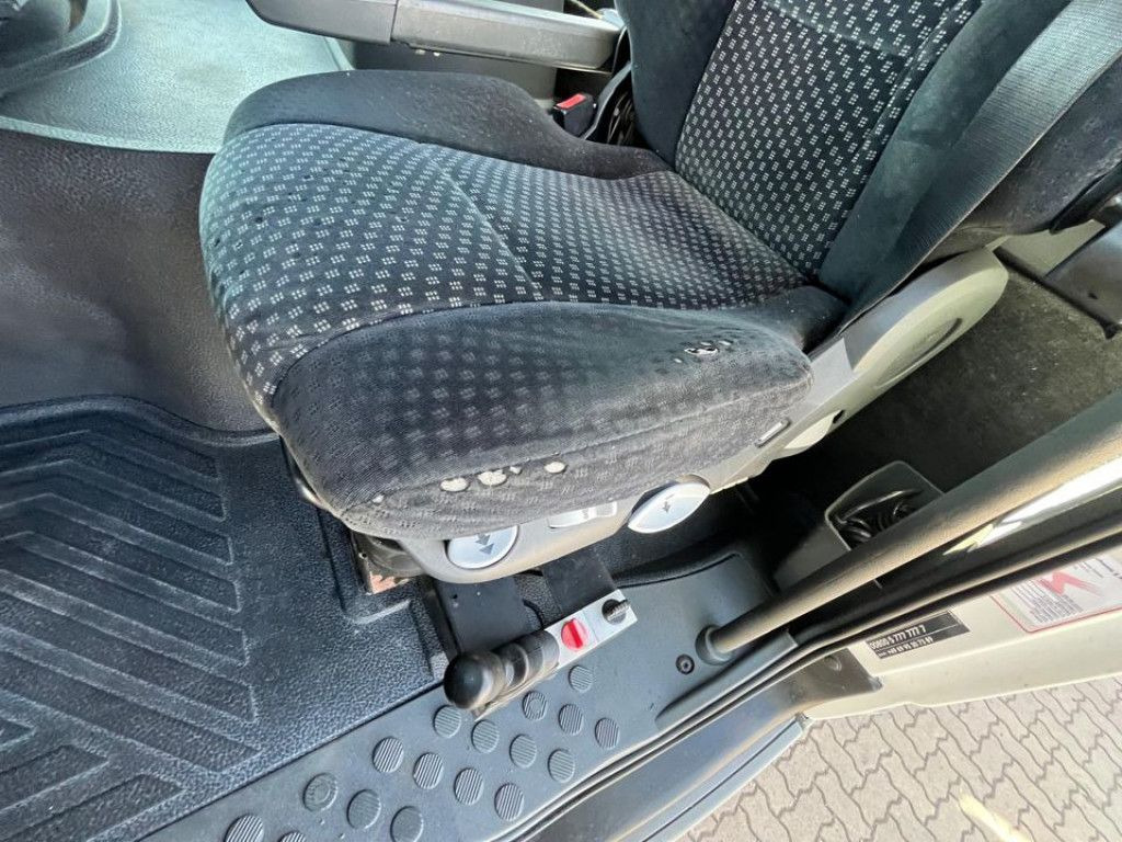 Kipper, Autokran Mercedes-Benz Actros 1841 K 2-Achs Kipper Kran Funk/2xhydr+Gre Mercedes-Benz Actros 1841 K 2-Achs Kipper Kran Funk/2xhydr+Gre: das Bild 9
