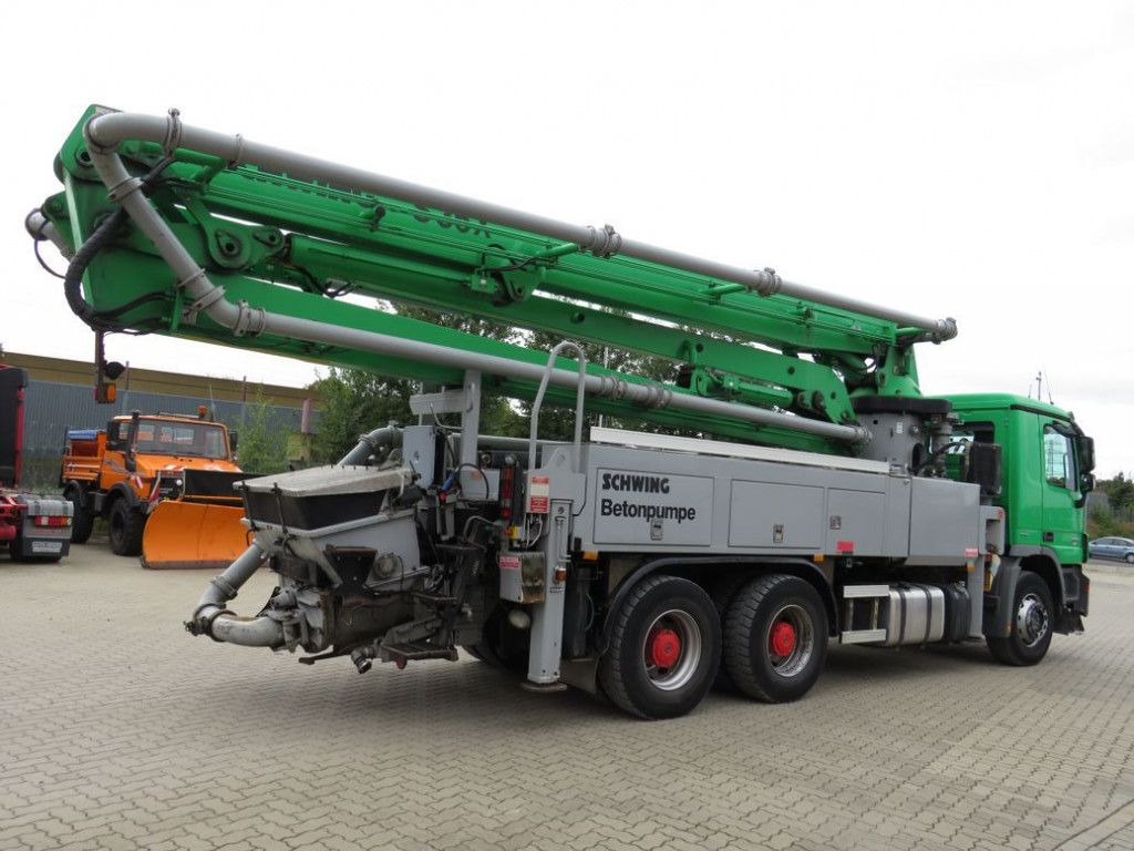 Mercedes-Benz Actros 2641 6x4 Betonpumpe Schwing S 36 X nur 2 - Betonpumpe: das Bild 4 Mercedes-Benz Actros 2641 6x4 Betonpumpe Schwing S 36 X nur 2 - Betonpumpe: das Bild 4