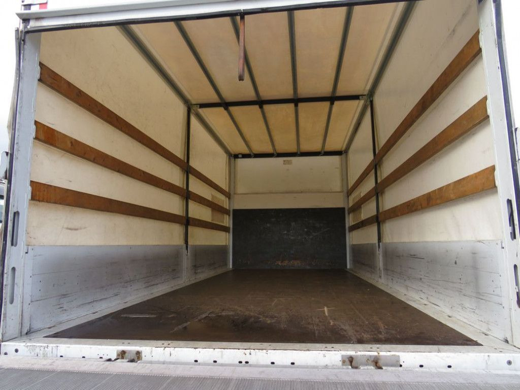 Mercedes-Benz Atego 818 L Pritsche LBW LBW 1 to AHK+Luftans - Planen Transporter: das Bild 4 Mercedes-Benz Atego 818 L Pritsche LBW LBW 1 to AHK+Luftans - Planen Transporter: das Bild 4