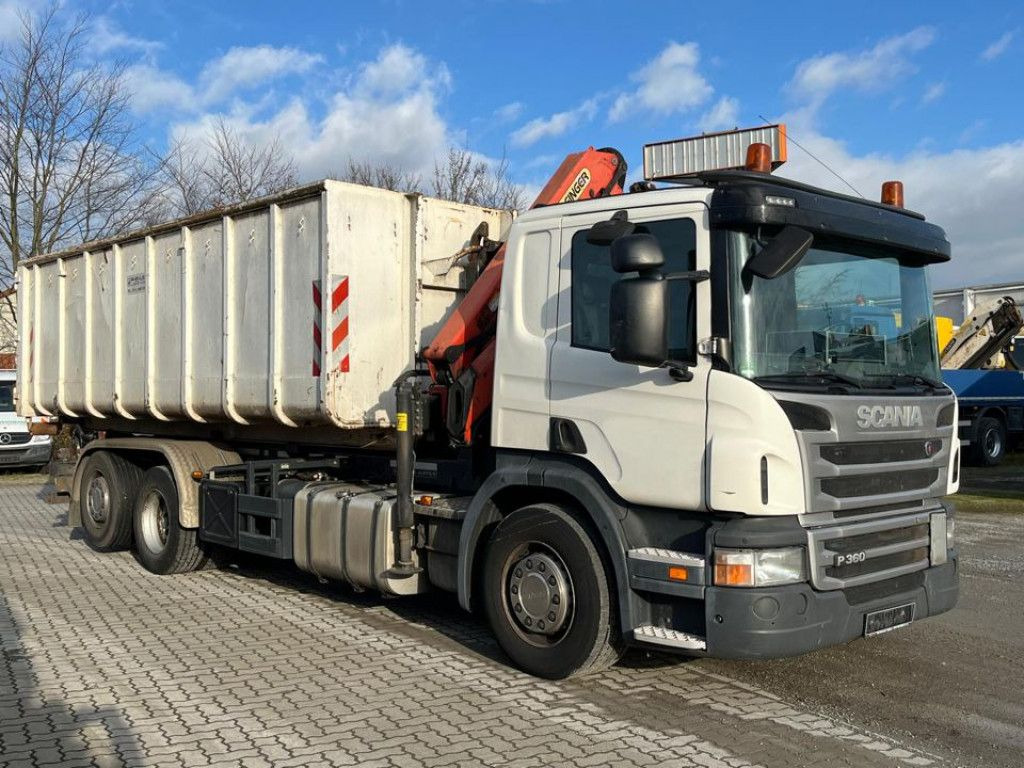Scania P 360 6x2 Abrollkipper mit Kran Lift/Lenkachse - Abrollkipper, Autokran: das Bild 2 Scania P 360 6x2 Abrollkipper mit Kran Lift/Lenkachse - Abrollkipper, Autokran: das Bild 2