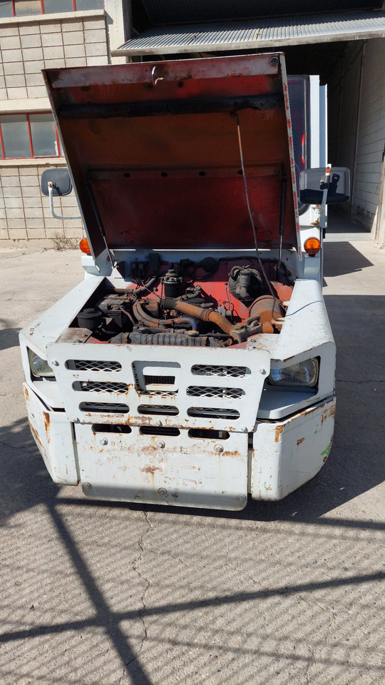 Gepäckschlepper FV-02 Tractor Nissan: das Bild 7 Gepäckschlepper FV-02 Tractor Nissan: das Bild 7