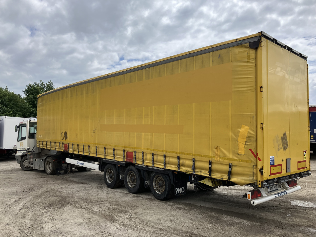 KRONE MEGA CURTAIN - LIFTING ROOF - HUCKEPACK - Planenauflieger: das Bild 4 KRONE MEGA CURTAIN - LIFTING ROOF - HUCKEPACK - Planenauflieger: das Bild 4