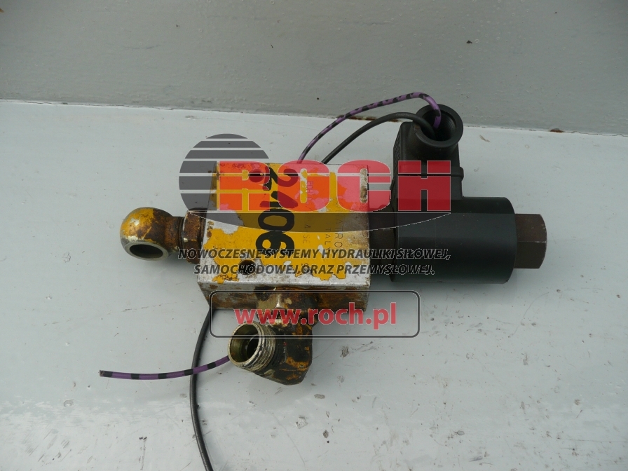 COMATROL EDH06/3204-SE - 1 SEKCYJNY + 27VDC 26W - Hydraulik ventil für Baumaschine: das Bild 1 COMATROL EDH06/3204-SE - 1 SEKCYJNY + 27VDC 26W - Hydraulik ventil für Baumaschine: das Bild 1