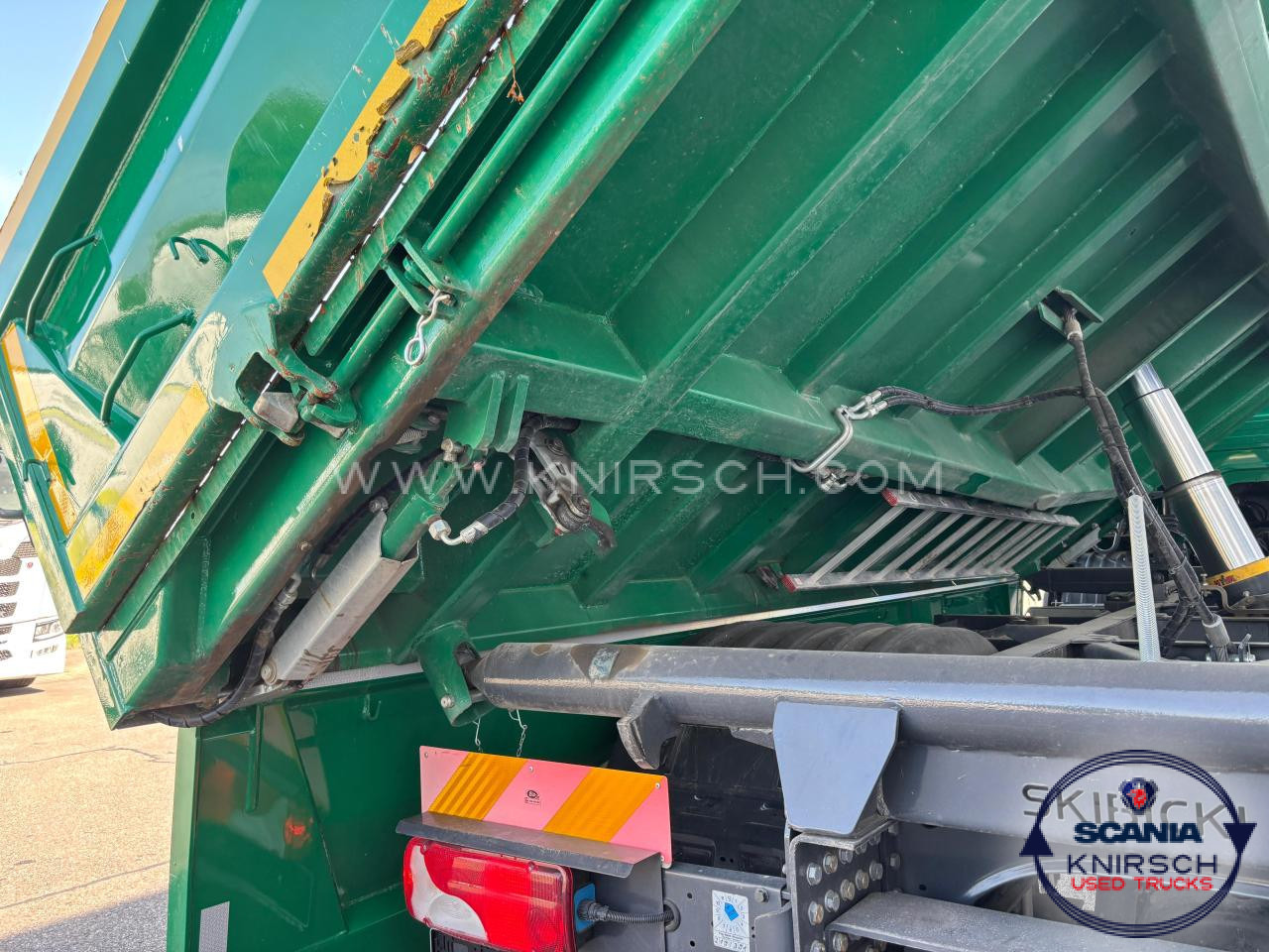 SCANIA P280B4x2HZ 3-Seiten Kipper / Bordmatic / HYVA - Kipper: das Bild 2 SCANIA P280B4x2HZ 3-Seiten Kipper / Bordmatic / HYVA - Kipper: das Bild 2