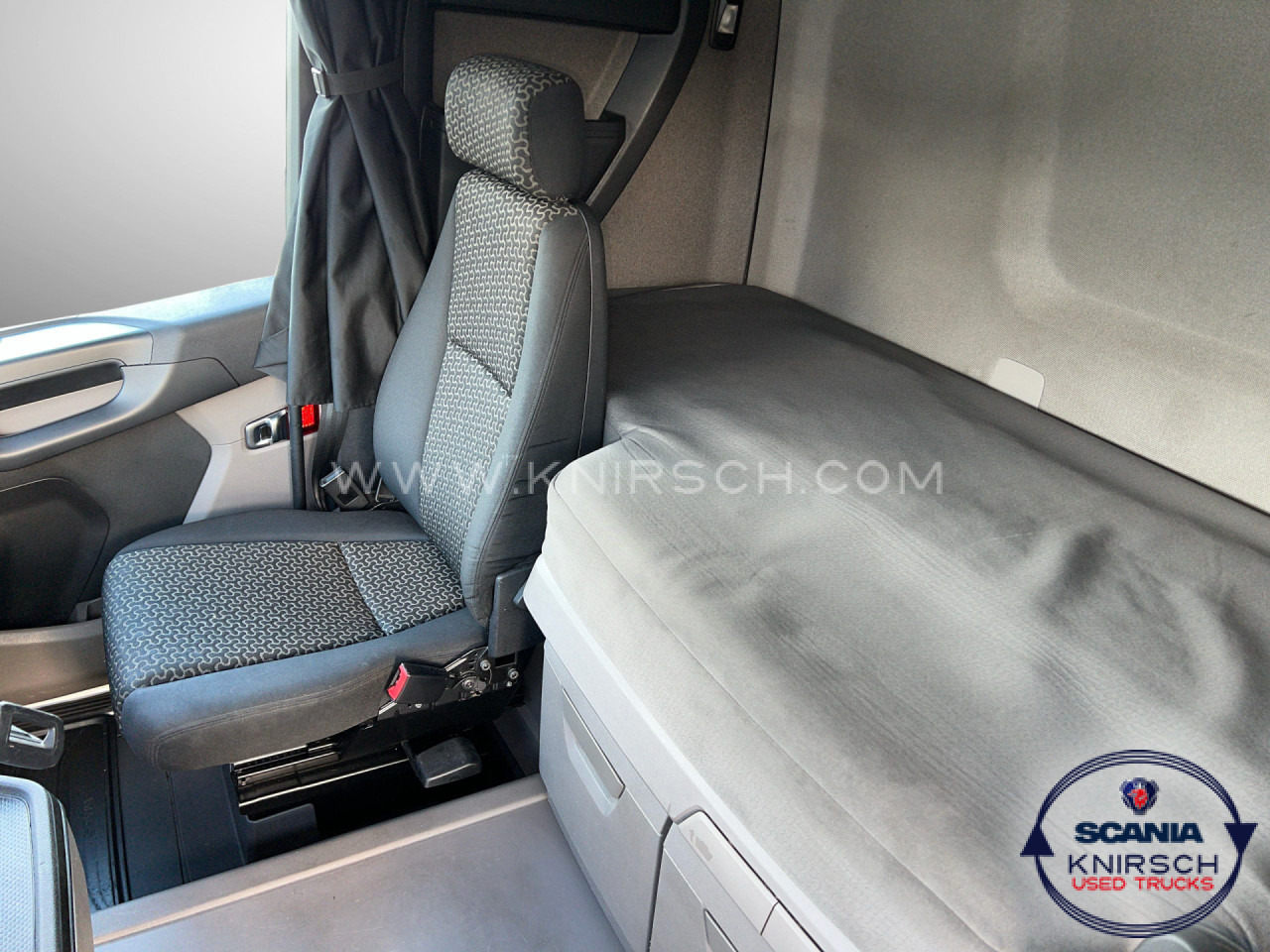 SCANIA R450A4X2NA PTO ADR FL - Sattelzugmaschine: das Bild 5 SCANIA R450A4X2NA PTO ADR FL - Sattelzugmaschine: das Bild 5