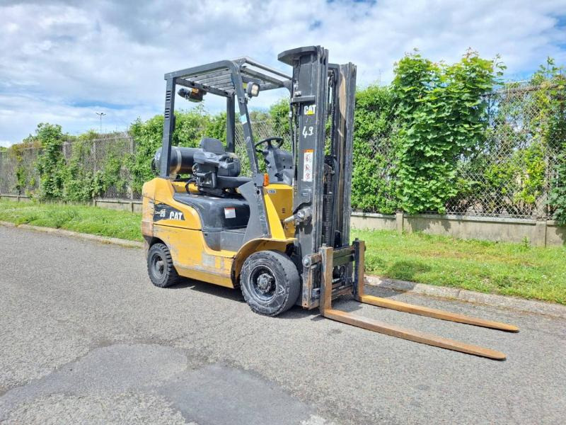 Caterpillar GP20CN - Treibgasstapler: das Bild 2 Caterpillar GP20CN - Treibgasstapler: das Bild 2