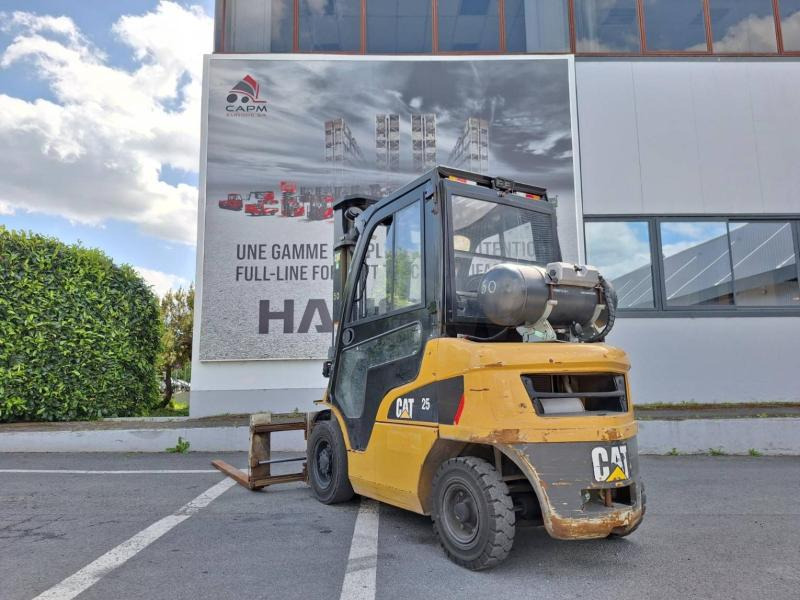 Caterpillar GP25NTD - Treibgasstapler: das Bild 4 Caterpillar GP25NTD - Treibgasstapler: das Bild 4