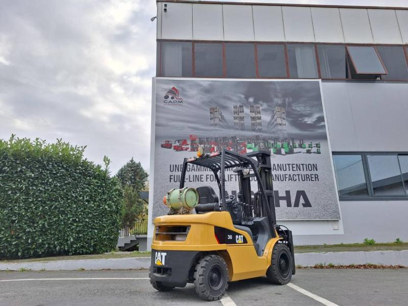 Caterpillar GP30NTD - Treibgasstapler: das Bild 5 Caterpillar GP30NTD - Treibgasstapler: das Bild 5