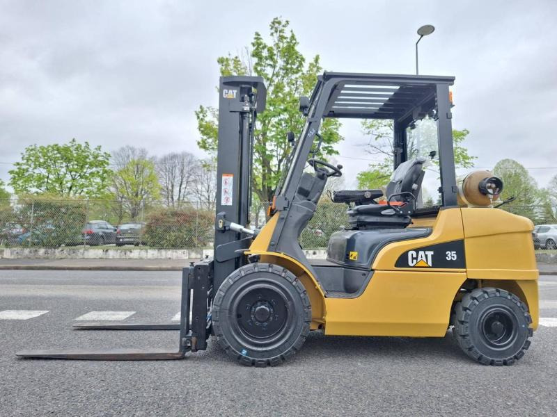 Caterpillar GP35 NTD - Treibgasstapler: das Bild 2 Caterpillar GP35 NTD - Treibgasstapler: das Bild 2