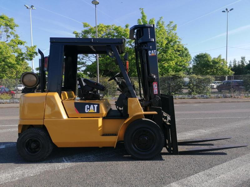 Caterpillar GP40KL - Treibgasstapler: das Bild 3 Caterpillar GP40KL - Treibgasstapler: das Bild 3