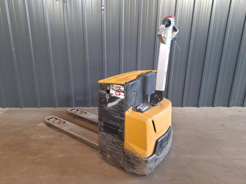 Caterpillar NPP20N2 - Niederhubwagen: das Bild 5 Caterpillar NPP20N2 - Niederhubwagen: das Bild 5