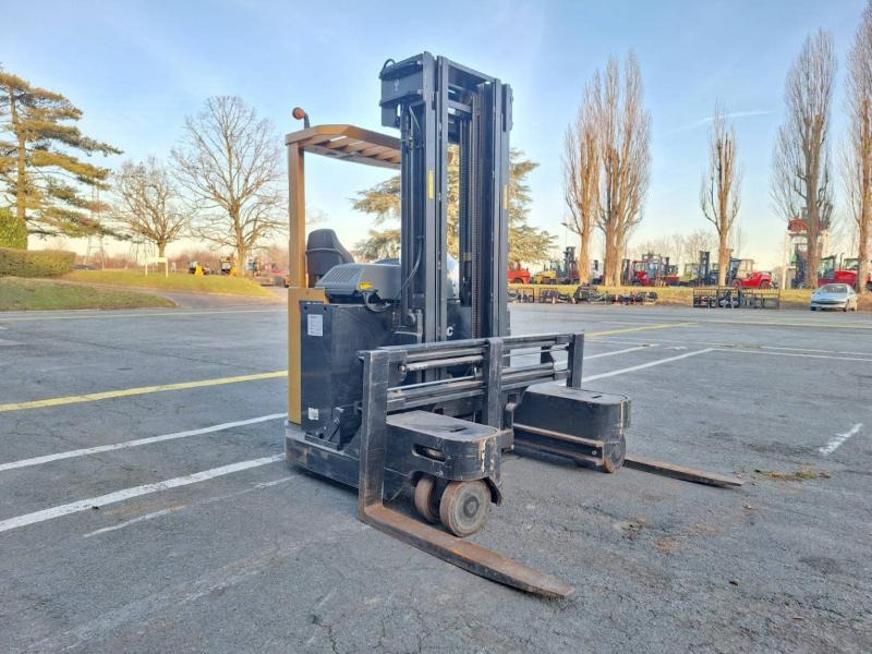 Caterpillar NRM20K - Vierwegstapler: das Bild 1 Caterpillar NRM20K - Vierwegstapler: das Bild 1