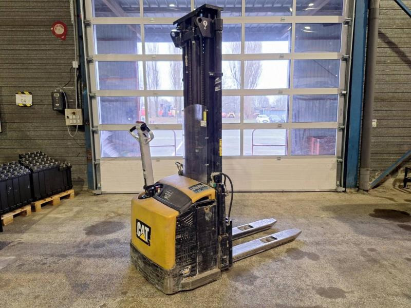 Caterpillar NSP16N - Hochhubwagen: das Bild 2 Caterpillar NSP16N - Hochhubwagen: das Bild 2