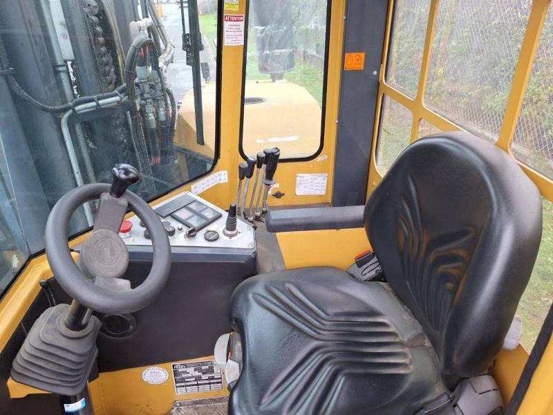 Vierwegstapler Combilift C8000-15: das Bild 19