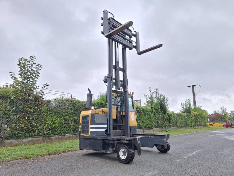 Vierwegstapler Combilift C8000-15: das Bild 9