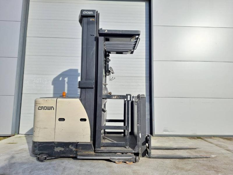 Crown SP3522-1.0 - Kommissionierer: das Bild 3 Crown SP3522-1.0 - Kommissionierer: das Bild 3