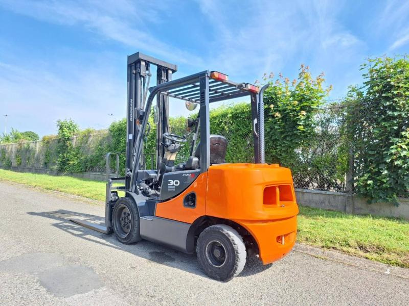 Doosan D30S 5 - Dieselstapler: das Bild 4 Doosan D30S 5 - Dieselstapler: das Bild 4