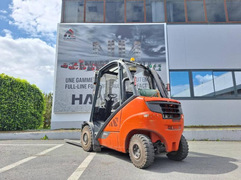 Fenwick H30 T - 02 - Treibgasstapler: das Bild 4 Fenwick H30 T - 02 - Treibgasstapler: das Bild 4