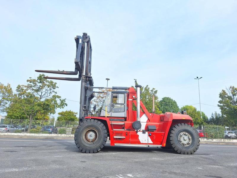 Kalmar DCF370-1200 - Dieselstapler: das Bild 2 Kalmar DCF370-1200 - Dieselstapler: das Bild 2