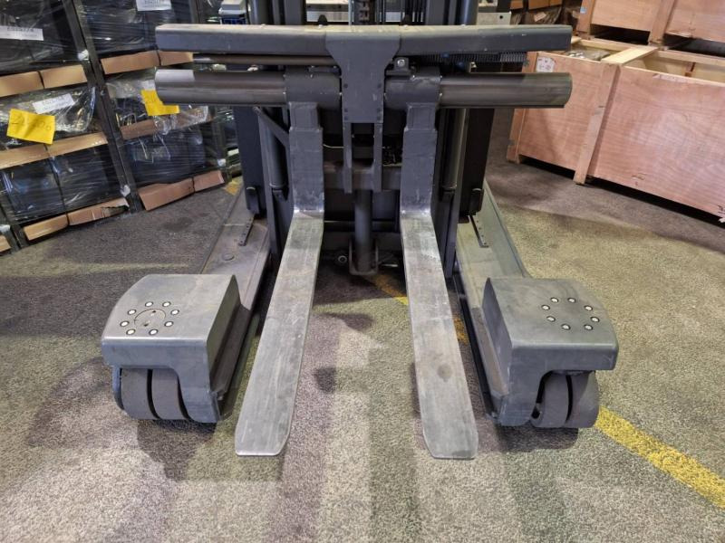 Vierwegstapler UniCarriers 250DTFVRE635UFW: das Bild 20