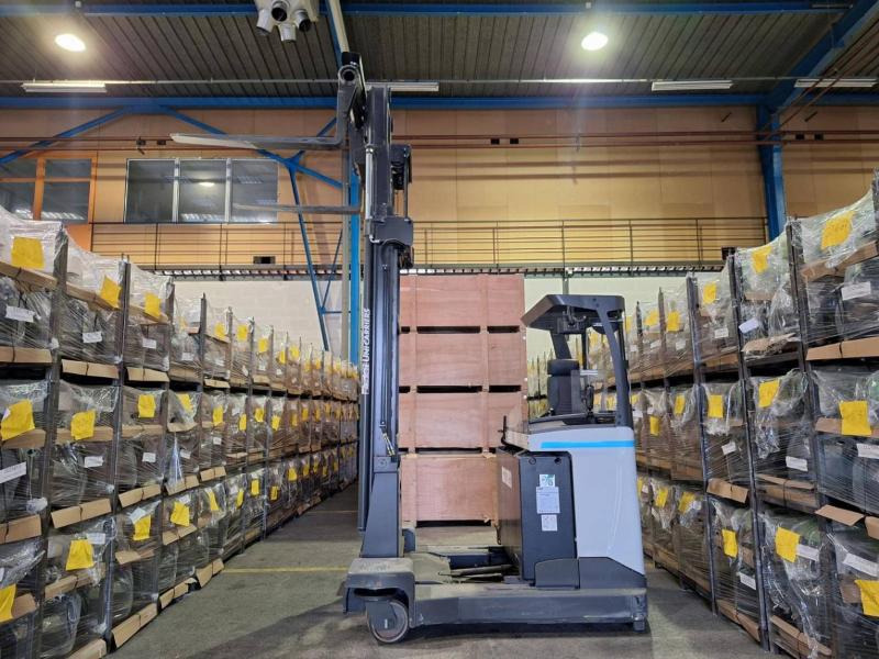 Vierwegstapler UniCarriers 250DTFVRE635UFW: das Bild 14