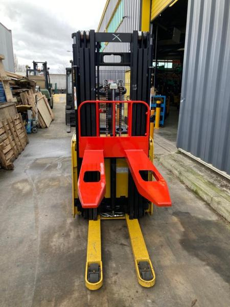Yale MS12X - Hochhubwagen: das Bild 2 Yale MS12X - Hochhubwagen: das Bild 2