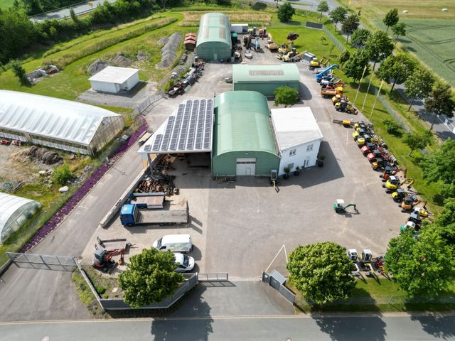 Takeuchi TB 210 R, Bj. 22, 425 BH, SW MS01, TL, GL - Minibagger: das Bild 3 Takeuchi TB 210 R, Bj. 22, 425 BH, SW MS01, TL, GL - Minibagger: das Bild 3