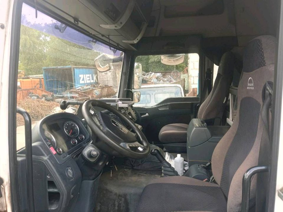 Kabine MAN TGL TGM Fernverkehr - Fahrerhaus für LKW: das Bild 3 Kabine MAN TGL TGM Fernverkehr - Fahrerhaus für LKW: das Bild 3