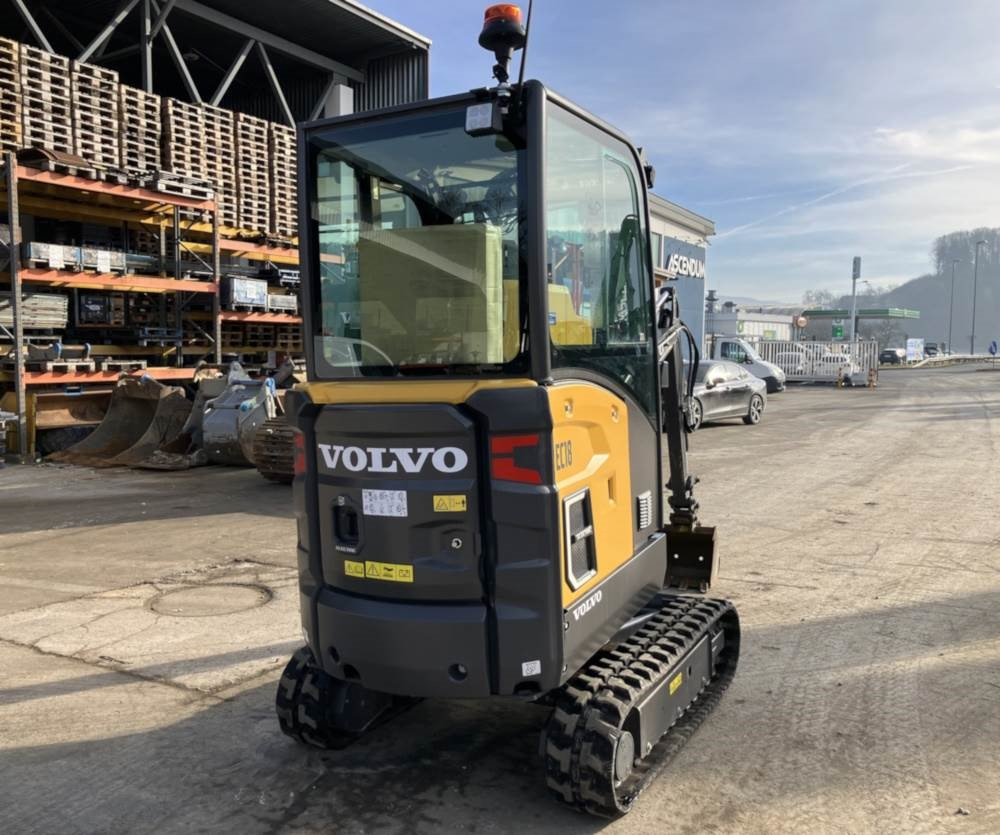 Volvo JEC18E Electric - Minibagger: das Bild 2 Volvo JEC18E Electric - Minibagger: das Bild 2