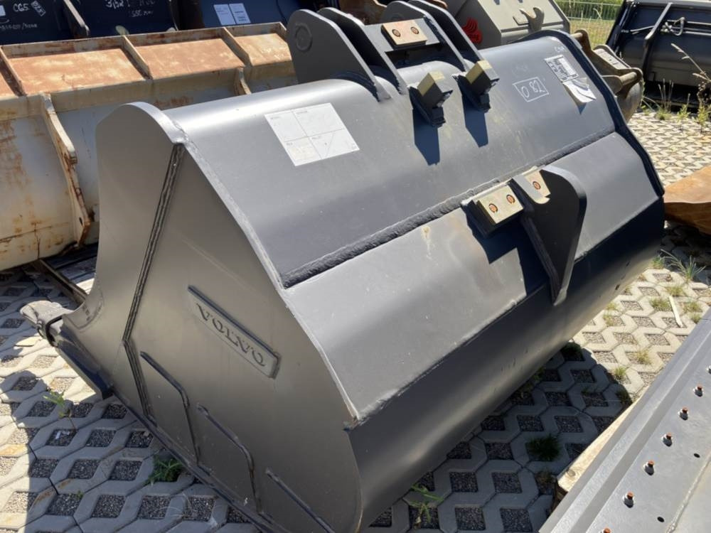 Volvo Tieflöffel mit Zähne S2 - Baggerlader: das Bild 3 Volvo Tieflöffel mit Zähne S2 - Baggerlader: das Bild 3