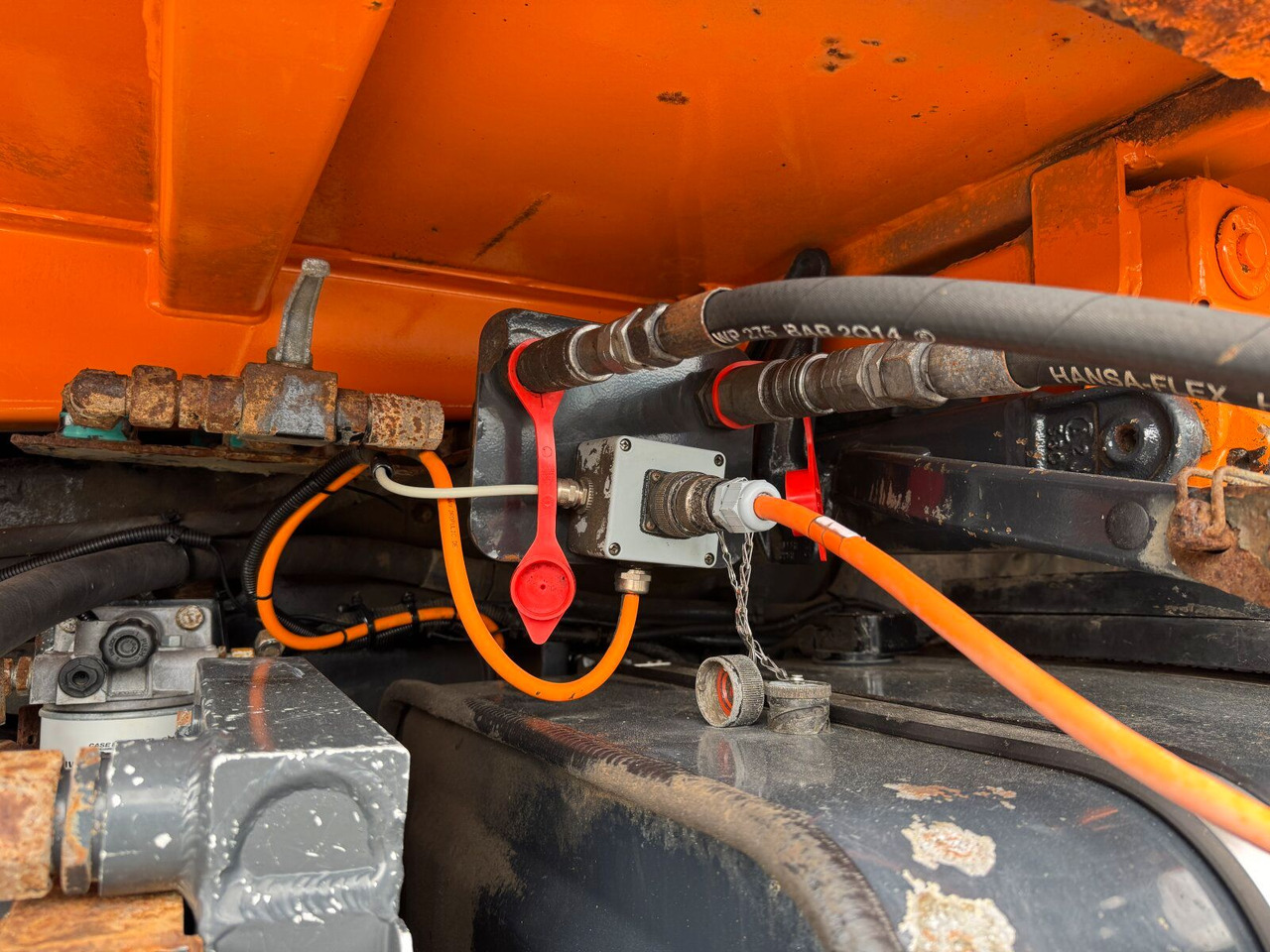 Autokran Iveco TRAKKER Kipper Kran TEREX 85.2 Winterdienst: das Bild 22