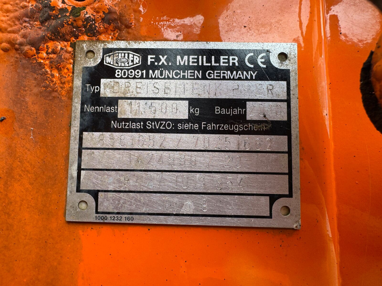 Autokran Iveco TRAKKER Kipper Kran TEREX 85.2 Winterdienst: das Bild 13