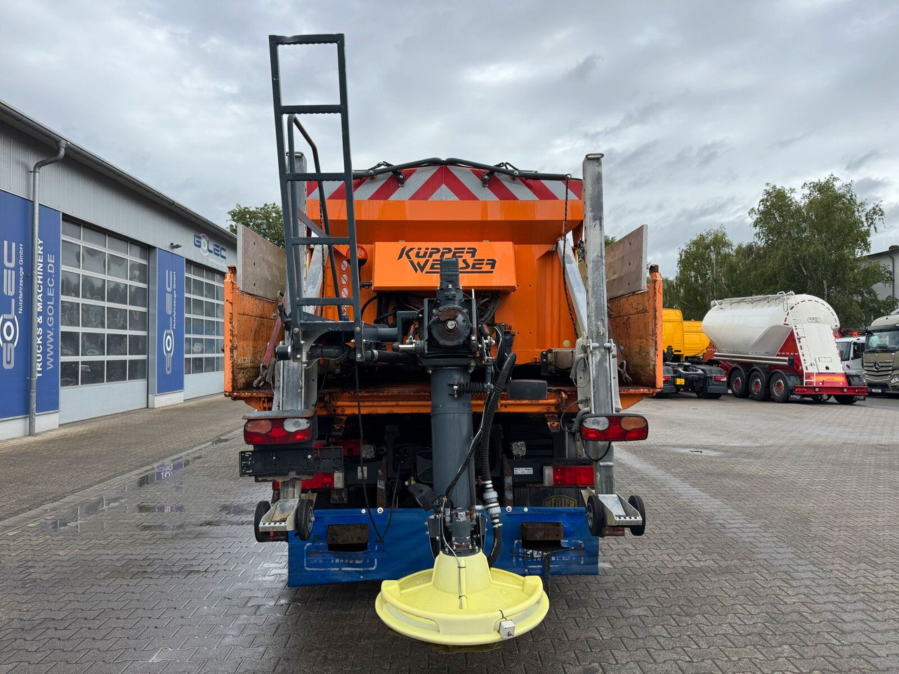 Iveco TRAKKER Kipper Kran TEREX 85.2 Winterdienst - Kipper, Autokran: das Bild 5 Iveco TRAKKER Kipper Kran TEREX 85.2 Winterdienst - Kipper, Autokran: das Bild 5