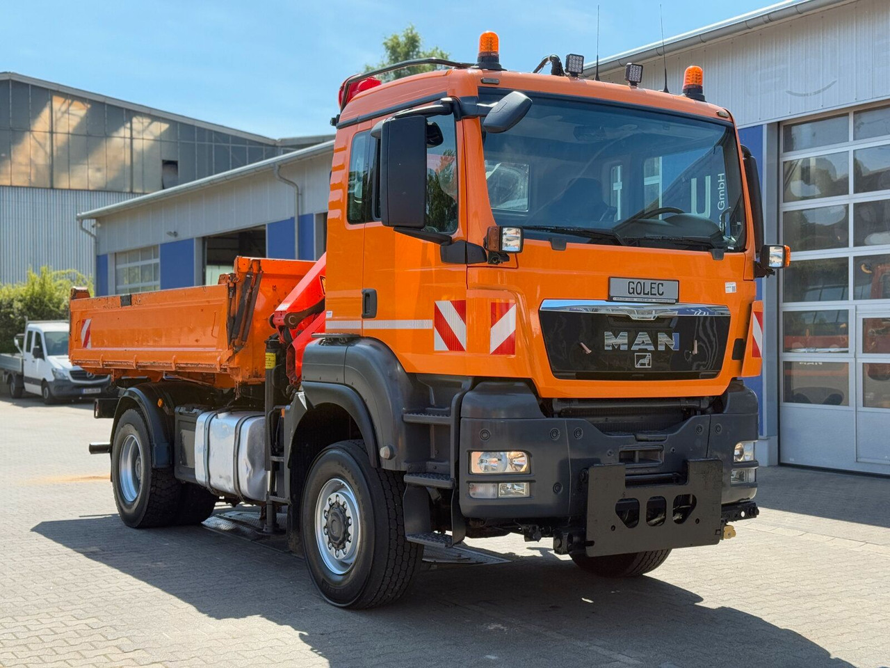 MAN TGA 18.360 4x4 Kipper Kran PALFINGER Winterd. - Autokran: das Bild 1 MAN TGA 18.360 4x4 Kipper Kran PALFINGER Winterd. - Autokran: das Bild 1