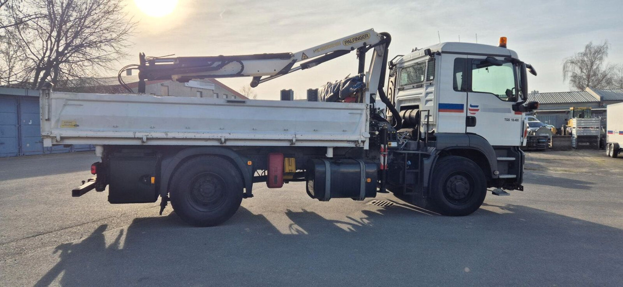 MAN TGS 18.480 4x4H Winter. Kipper Kran PALFINGER 12 - Kipper, Autokran: das Bild 3 MAN TGS 18.480 4x4H Winter. Kipper Kran PALFINGER 12 - Kipper, Autokran: das Bild 3