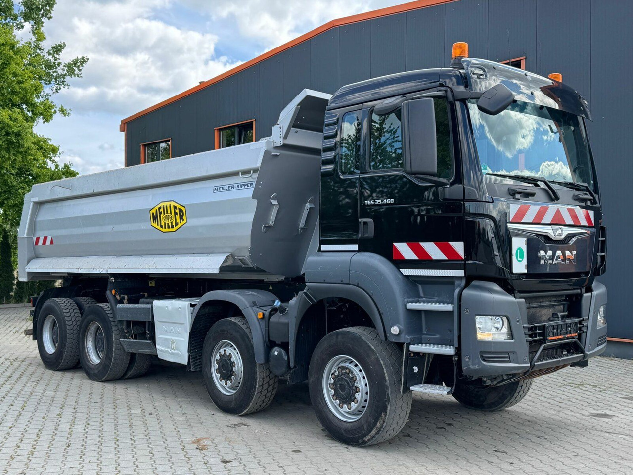 MAN TGS 35.460 8x6 BB Muldenkipper Meiller - Absetzkipper: das Bild 1 MAN TGS 35.460 8x6 BB Muldenkipper Meiller - Absetzkipper: das Bild 1
