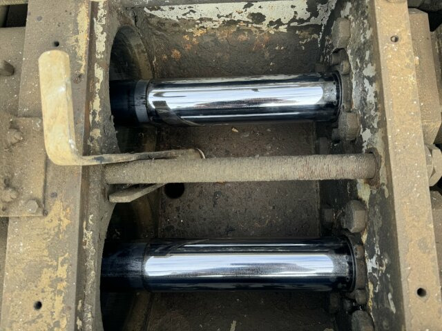 Mercedes-Benz ACTROS 3240 8x4 Betonpumpe PUTZMEISTER BSF 42 M - Betonpumpe: das Bild 4 Mercedes-Benz ACTROS 3240 8x4 Betonpumpe PUTZMEISTER BSF 42 M - Betonpumpe: das Bild 4