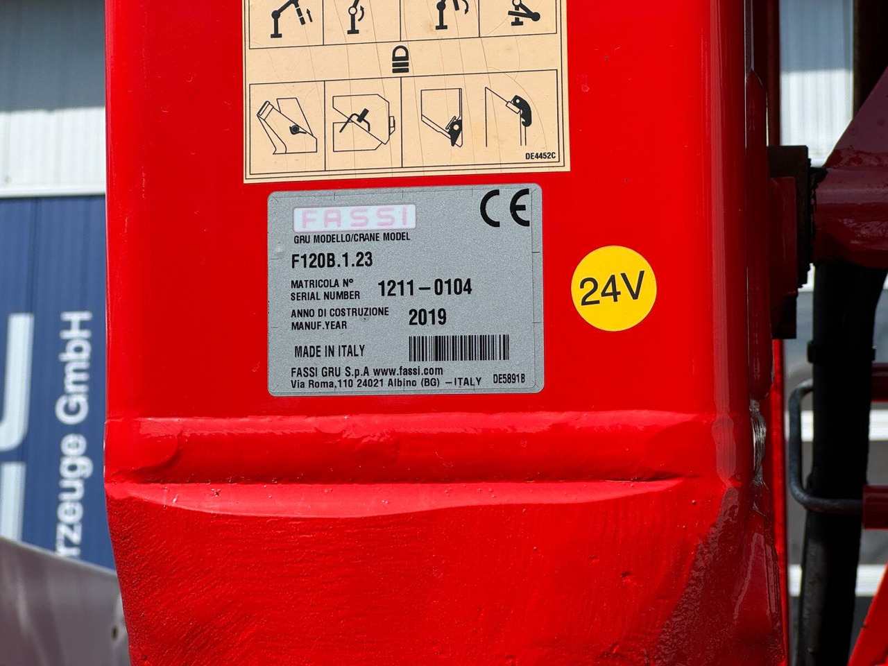 Kipper, Autokran Mercedes-Benz AROCS 1832 4x2 Euro 6 Kipper Kran FASSI F120FB: das Bild 15