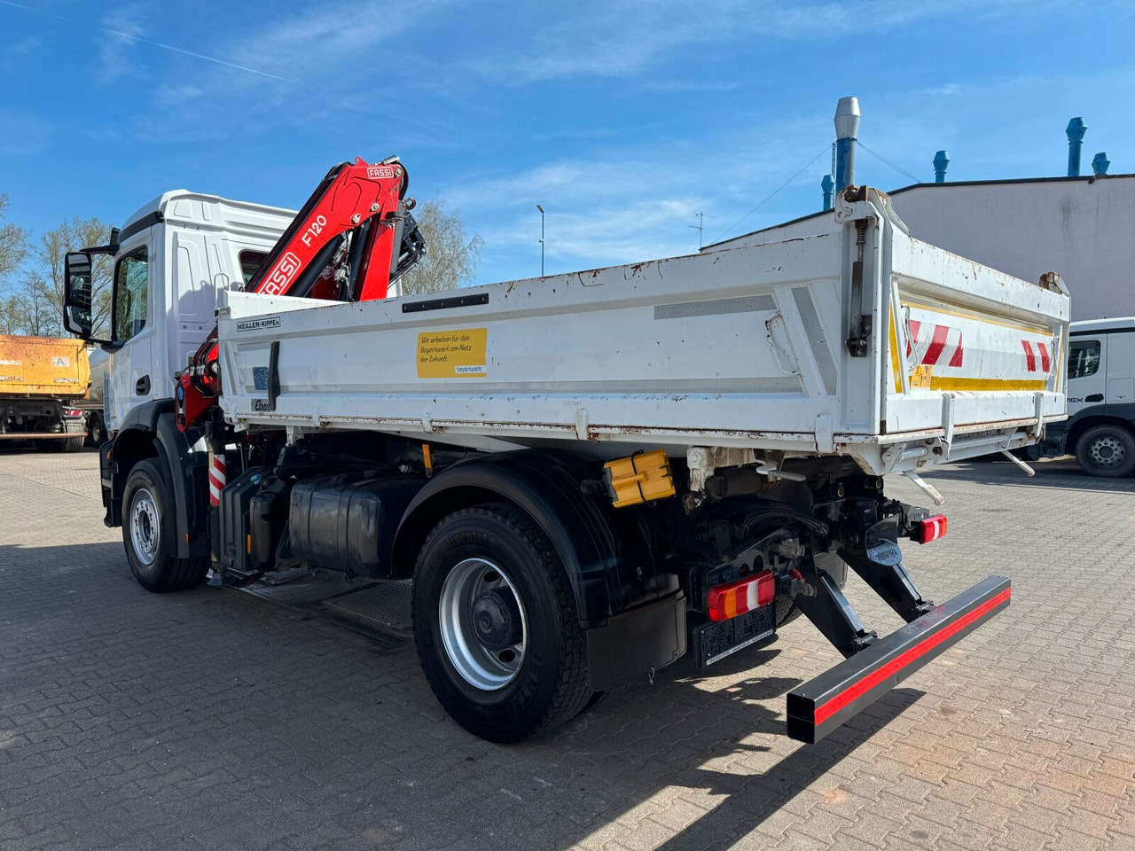 Mercedes-Benz AROCS 1832 4x2 Euro 6 Kipper Kran FASSI F120FB - Kipper, Autokran: das Bild 5 Mercedes-Benz AROCS 1832 4x2 Euro 6 Kipper Kran FASSI F120FB - Kipper, Autokran: das Bild 5